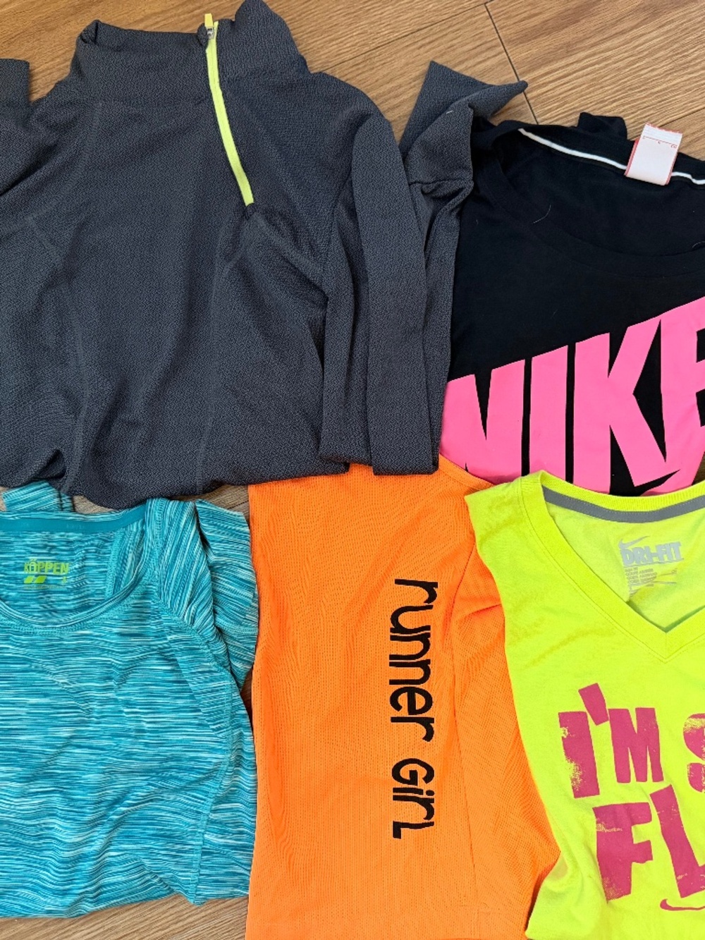 Sz Small Women’s Running top BUNDLE